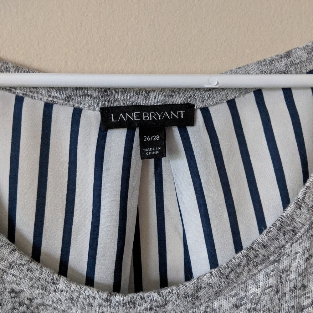 SOLD Lane Bryant Top - Picture 3 of 4